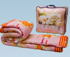 Одеяло холлофайбер 140*205 (вес 1,4 кг) ткань полиэстер в чемодане ФПТ-15, Ника